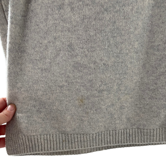 TALBOTS GREY CASHMERE CREW NECK SWEATER - Picture 9 of 11